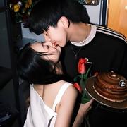 多余人的个人资料头像