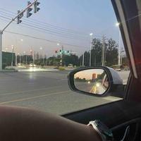喊我名字就好头像