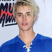 罗罗诺亚477的个人资料头像