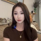 美楠子说车头像