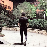 Yakir_iOS的个人资料头像