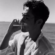 伞心牵红豆93的个人资料头像