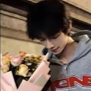 真的想早睡的个人资料头像