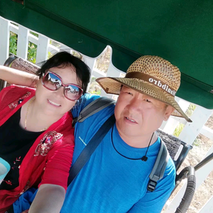 成哥艳姐的美好生活头像