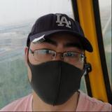 刚哥打游戏头像