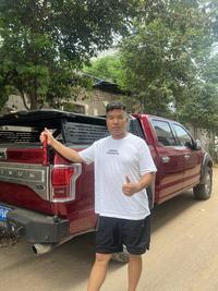 郑州任易行名车头像