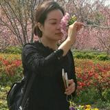 玲玲61812501头像