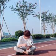 九折743的个人资料头像