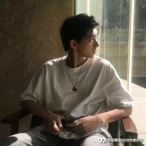 宝藏男孩田向南头像