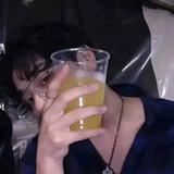 栾怼怼over头像