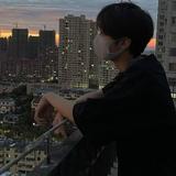 昨晚清风181头像