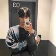 一位不爱熬夜但又经常熬夜的程序员的个人资料头像