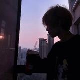 小熊让你什么都知道M头像