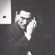 凶暴的男人的个人资料头像