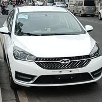 三个狗脚记头像