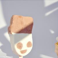 带美瞳的猫652头像