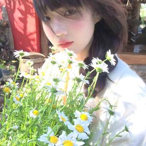 筱妤还是小鱼头像