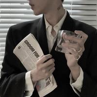 a无趣i头像
