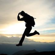 铁血豪侠5v的个人资料头像