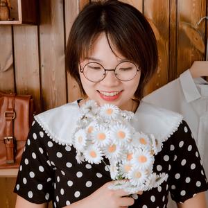 昊昱叶子头像