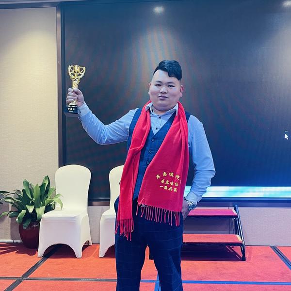 海通二手车头像