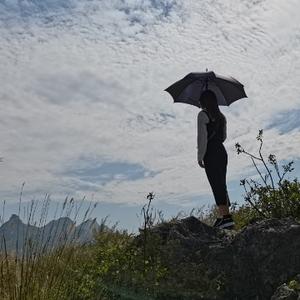 烟雨柳江头像