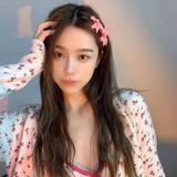 七彩菠萝蜜桃猪头像
