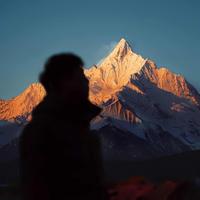 热心明月NGS头像