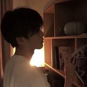 黑客不黑的个人资料头像