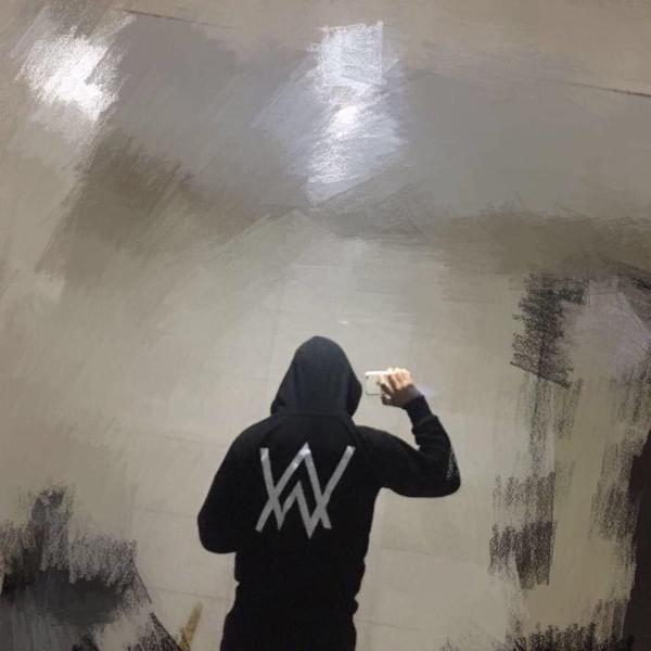 向顶峰攀登的人头像