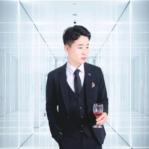 王小怪剪辑头像