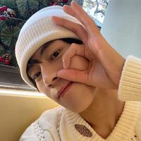 博学多才的画板Weq头像