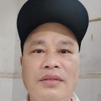 光头采蘑菇头像