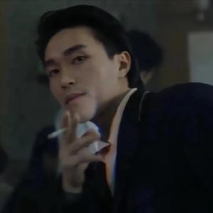 博学多才的奋发有为lucky头像