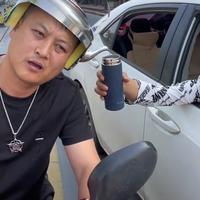 何寤囡头像