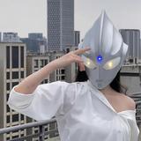 草莓微笑红城头像