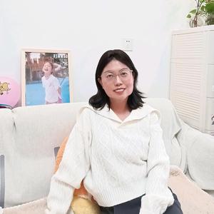 佩妮爱生活头像