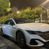 十一和曹曹头像