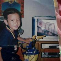 粤Q男孩爱吃香菜🤔头像