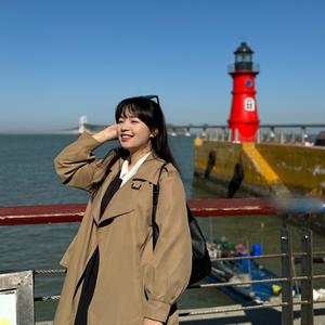 洪小帽帽子头像