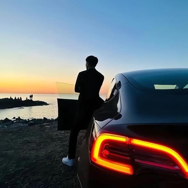 超凡出行广哥头像