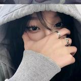 词凝0823头像