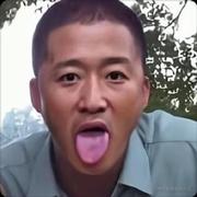 谁黑皮谁肘击谁在连累直升机的个人资料头像