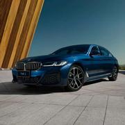 先整个宝马5系的个人资料头像