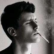 LY720的个人资料头像