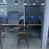 干工地的青年头像