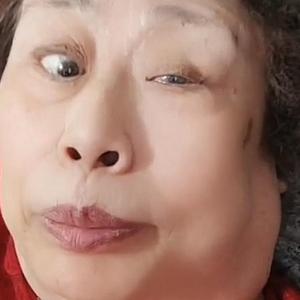 幸福明月qI5PiK头像