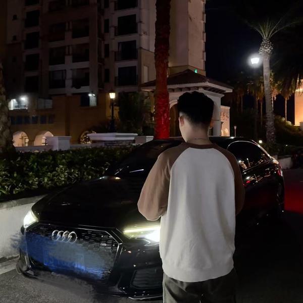 买个车汽贸小谢头像