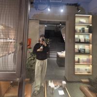 热爱生活的沙哥哥头像