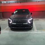 背手迎风818头像